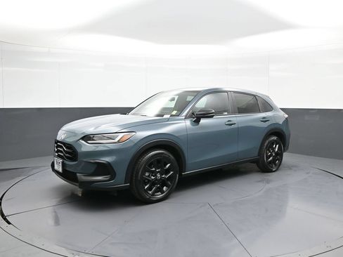 Used 2024 Honda HR-V Sport image 10