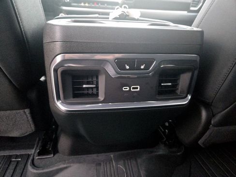 New 2026 GMC Sierra 1500 SLT w/ SLT Premium Package image 32