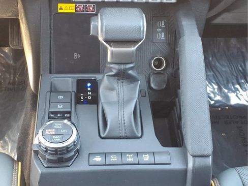 Used 2025 Toyota Tacoma 4x4 Double Cab Hybrid w/ Tow Tech Package image 27