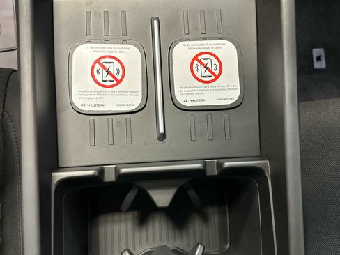 New 2026 Hyundai Santa Fe SE image 19