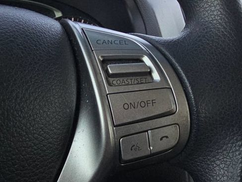 Used 2014 Nissan Altima 2.5 S FWD image 17