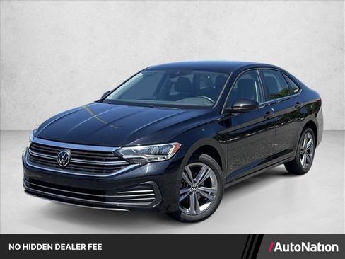 Used 2024 Volkswagen Jetta SE FWD image 1