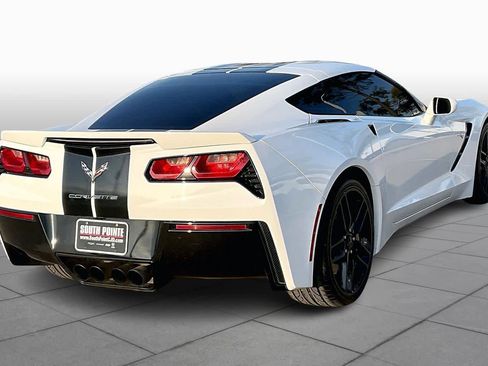 Used 2018 Chevrolet Corvette Stingray Coupe w/ 2LT Preferred Equipment Group image 11