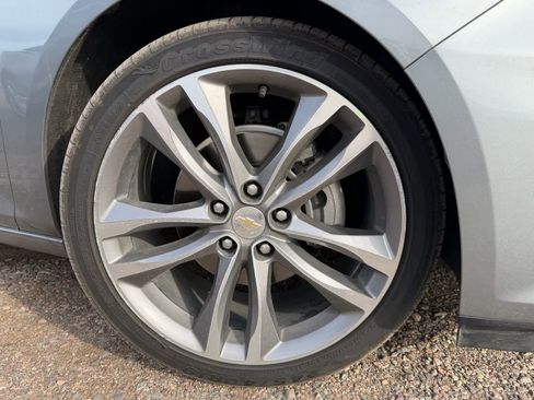 Used 2024 Chevrolet Malibu LT image 6