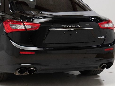 Used 2017 Maserati Ghibli image 18