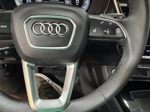 Certified 2025 Audi Q5 e Premium Plus w/ Premium Plus Package AWD/4WD image 25