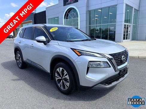 Used 2022 Nissan Rogue SV FWD image 1