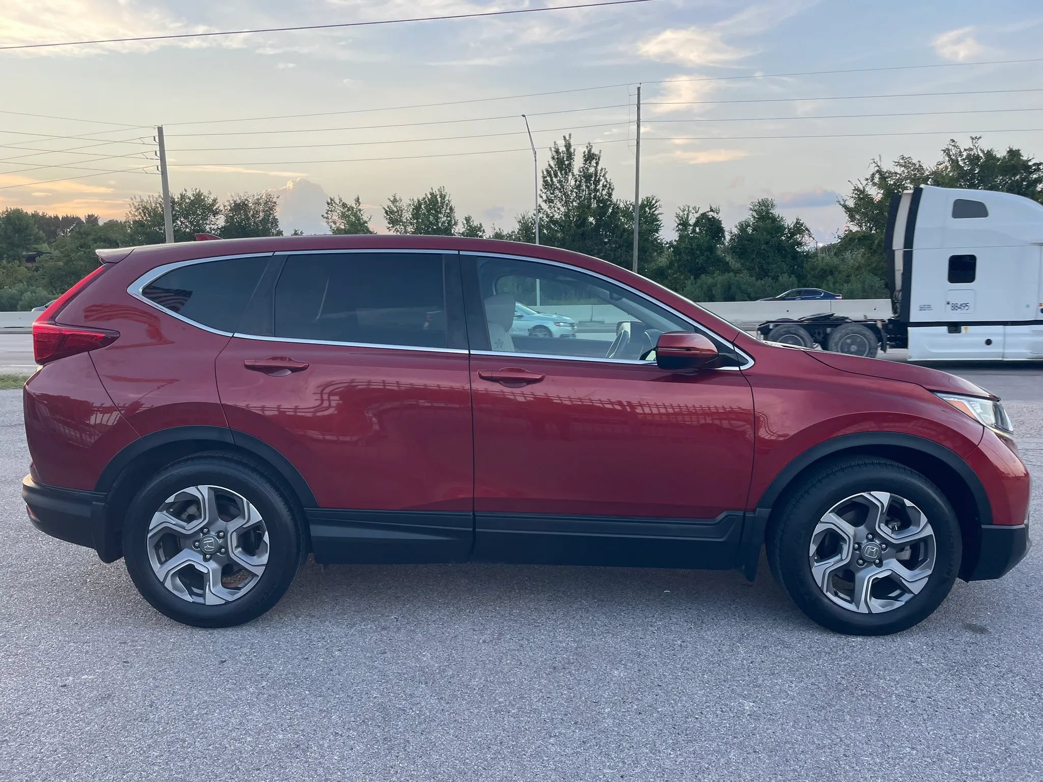 Used 2018 Honda CR-V EX-L image 3