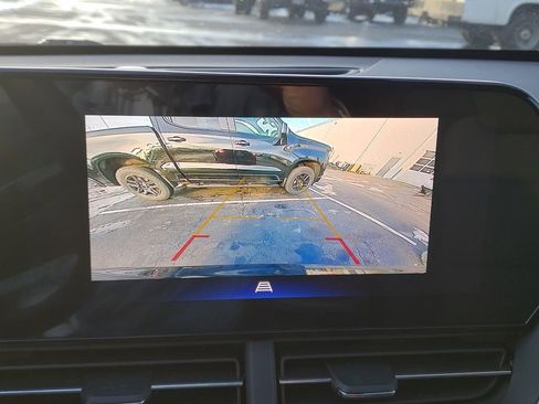 New 2026 Chevrolet Trax LT w/ Sunroof Package image 19