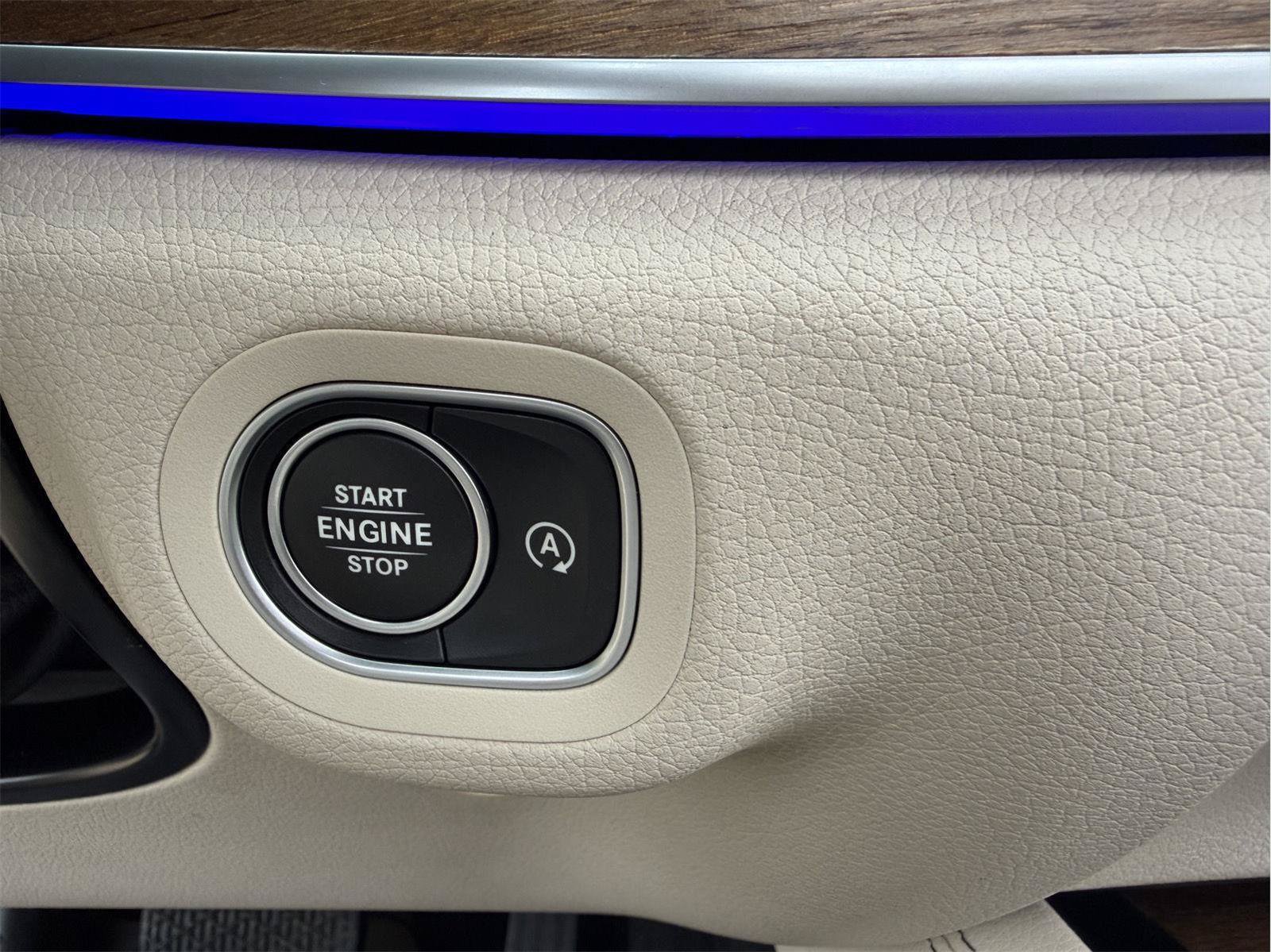 Used 2021 Mercedes-Benz GLE 350 w/ Premium Package image 26