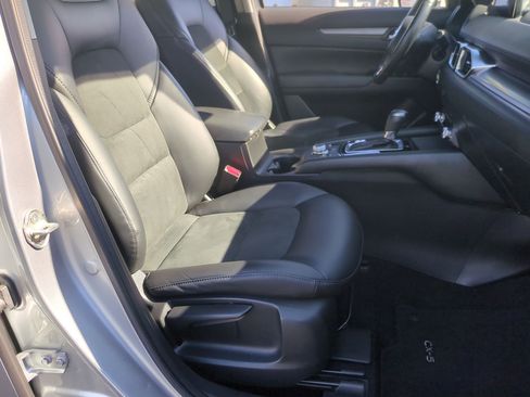 Used 2021 MAZDA CX-5 Touring image 28