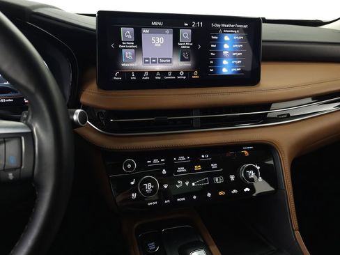 Used 2023 INFINITI QX60 Sensory w/ Vision Package AWD/4WD image 28