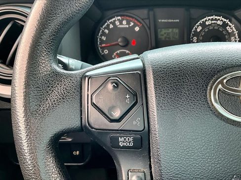 Used 2016 Toyota Tacoma SR w/ SR Convenience Package RWD image 23