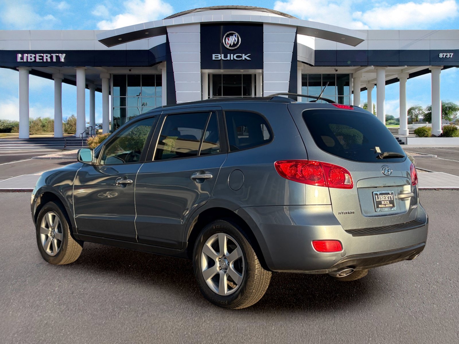Used 2009 Hyundai Santa Fe SE FWD image 8