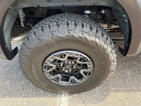 Used 2024 Ford F150 Raptor w/ Equipment Group 803A Raptor R AWD/4WD image 27
