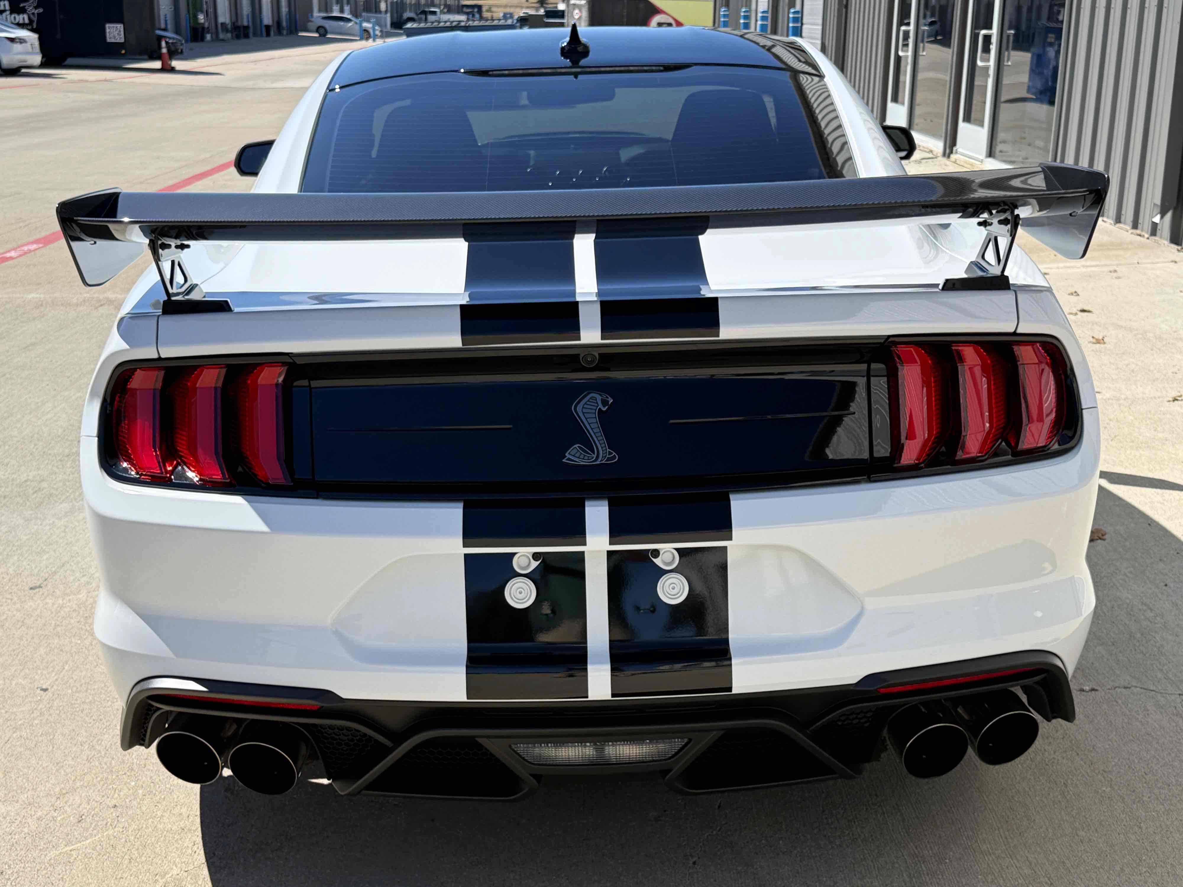 Used 2021 Ford Mustang Shelby GT500 w/ Carbon Fiber Track Pack RWD image 61