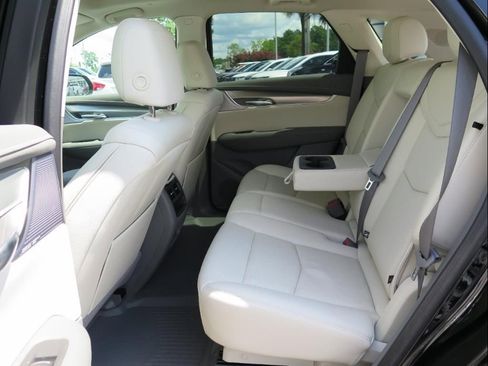 New 2025 Cadillac XT5 Premium Luxury w/ LPO, Floor Liner Package image 24