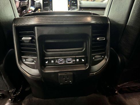 Used 2020 RAM 1500 Limited image 31