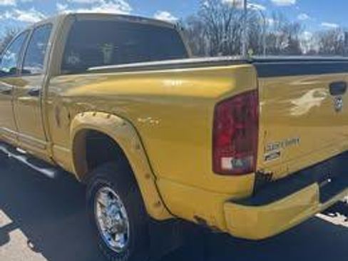 Used 2005 Dodge Ram 2500 Truck SLT AWD/4WD image 7