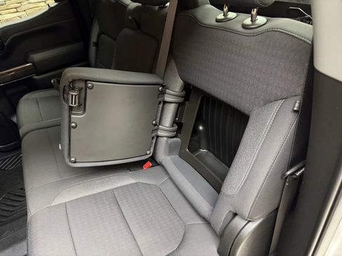 Used 2022 Chevrolet Silverado 1500 RST image 32