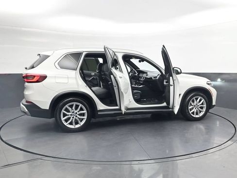 Used 2020 BMW X5 xDrive40i w/ Premium Package AWD/4WD image 40