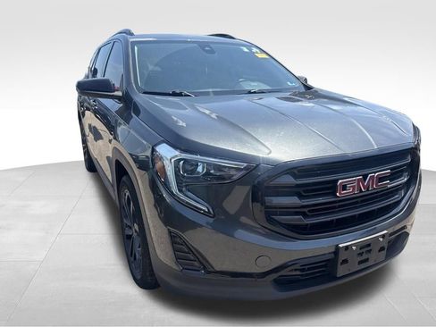 Used 2021 GMC Terrain SLE w/ Driver Convenience Package FWD image 17