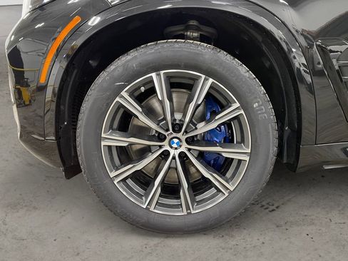 New 2026 BMW X5 M60i w/ Parking Assistance Package image 14