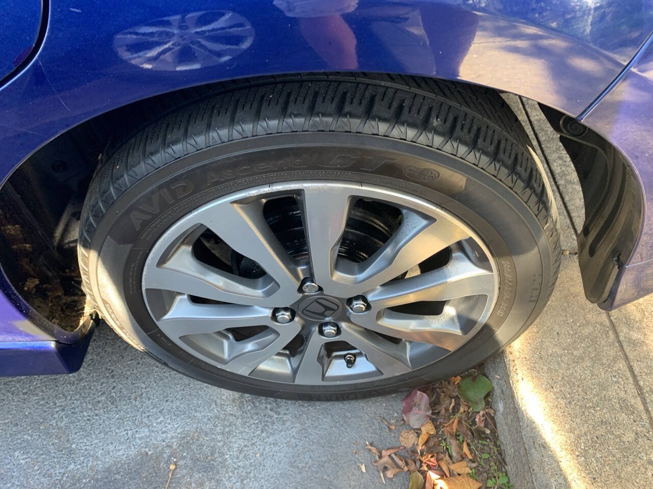 Used 2012 Honda Fit Sport image 11