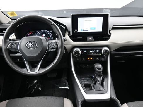 Certified 2023 Toyota RAV4 XLE w/ Convenience Package AWD/4WD image 20