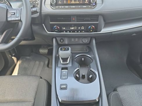 New 2026 Nissan Rogue SV FWD image 3
