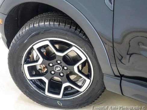 Used 2024 Ford Bronco Sport Big Bend AWD/4WD image 11