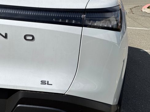 New 2025 Nissan Murano SL image 24