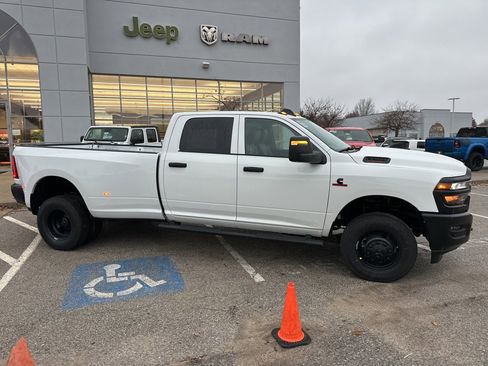 New 2026 RAM 3500 Tradesman w/ Safety Group image 41