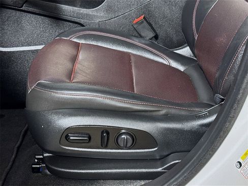 Used 2020 Chevrolet Blazer RS image 17