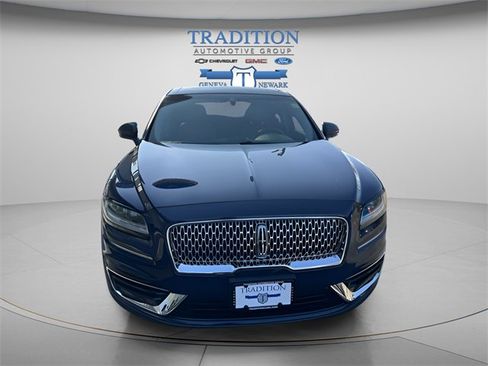 Used 2020 Lincoln Nautilus Reserve image 8