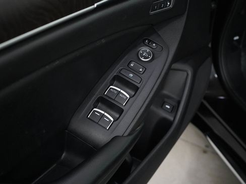 Used 2018 Honda Accord EX-L image 16