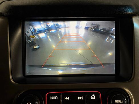 Used 2015 GMC Yukon XL Denali w/ Open Road Package RWD image 50
