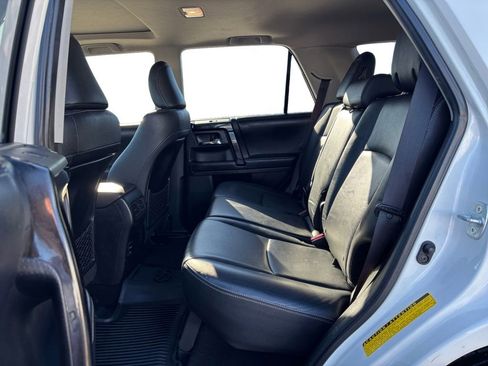 Used 2019 Toyota 4Runner 4WD image 21