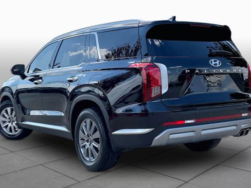 Used 2023 Hyundai Palisade SEL FWD image 11