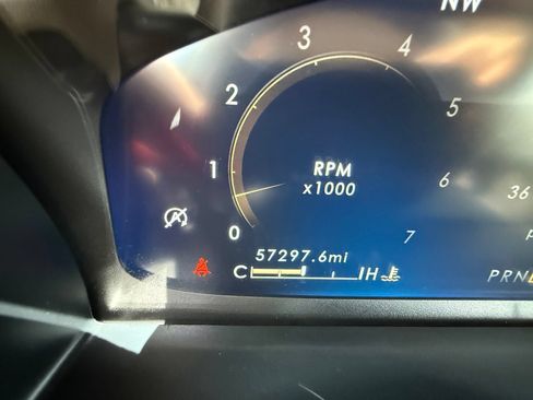 Used 2023 Lincoln Aviator Reserve w/ Elements Package Plus AWD/4WD image 13