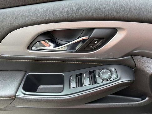 Certified 2020 Chevrolet Traverse LS AWD/4WD image 21