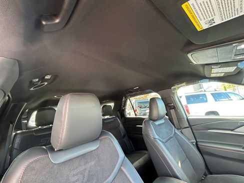 New 2025 Ford Explorer ST image 28