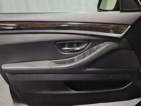 Used 2015 BMW 535i xDrive Sedan AWD/4WD image 25