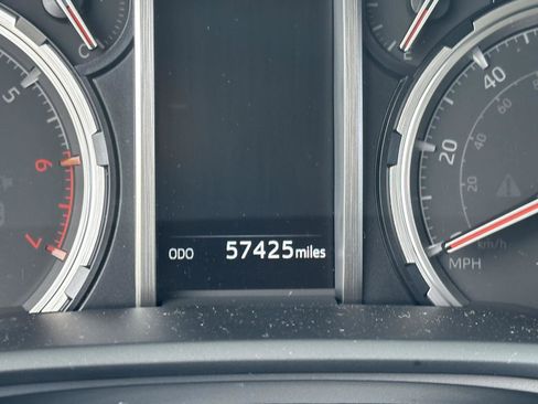 Used 2023 Toyota 4Runner Limited image 14