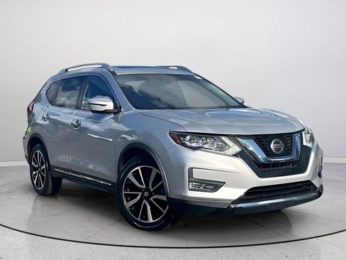 Used 2018 Nissan Rogue SL w/ Premium Package image 1