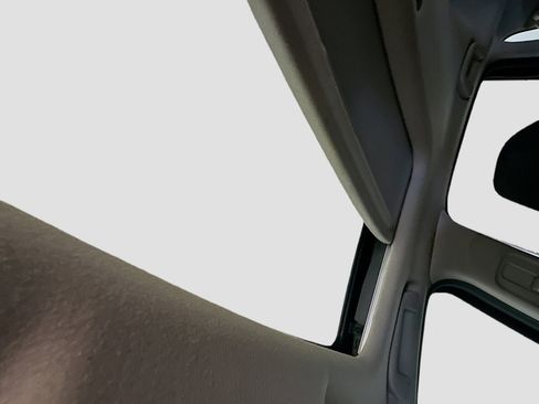 Used 2015 Honda Fit EX image 26