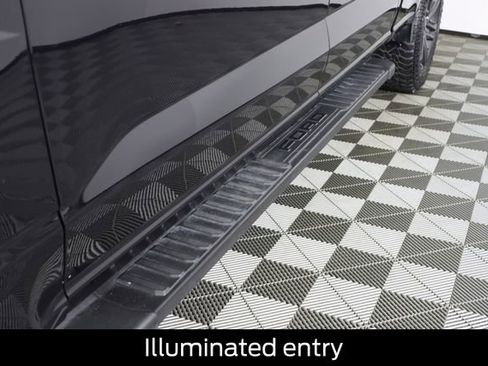 Certified 2023 Ford F150 Lariat w/ Equipment Group 502A High image 21