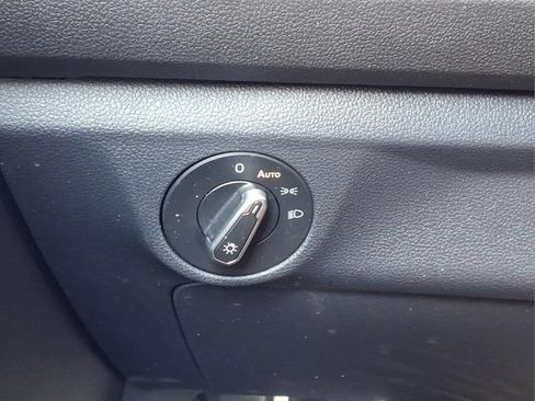 Used 2024 Volkswagen Jetta Sport FWD image 25