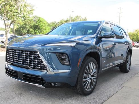 New 2026 Buick Enclave Avenir image 3