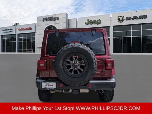 Used 2021 Jeep Wrangler Unlimited Rubicon w/ Trailer Tow Package AWD/4WD image 4